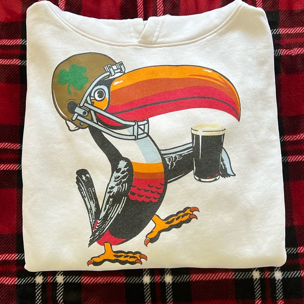 White Notre Dame Guinness hoodie size M